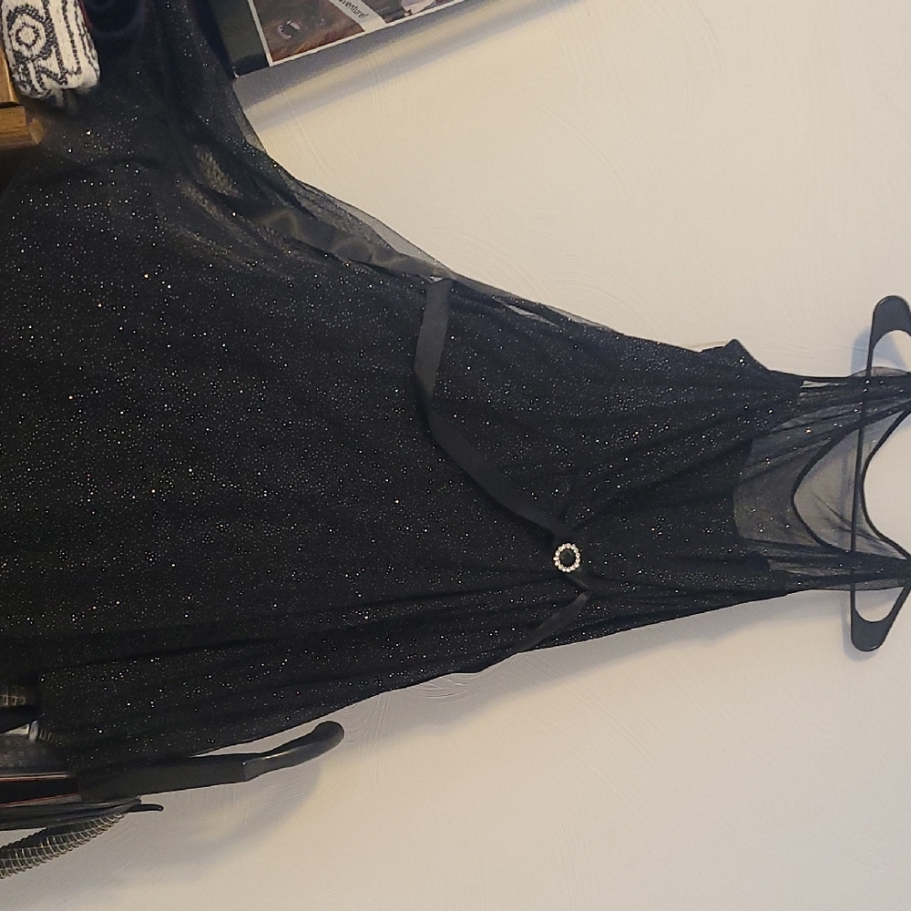 Elegant Black Evening Dress